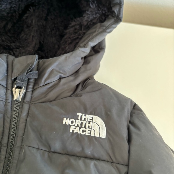 The north face moondoggy 2.0 down hooded jacket sz 18-24 mo - Picture 5 of 5